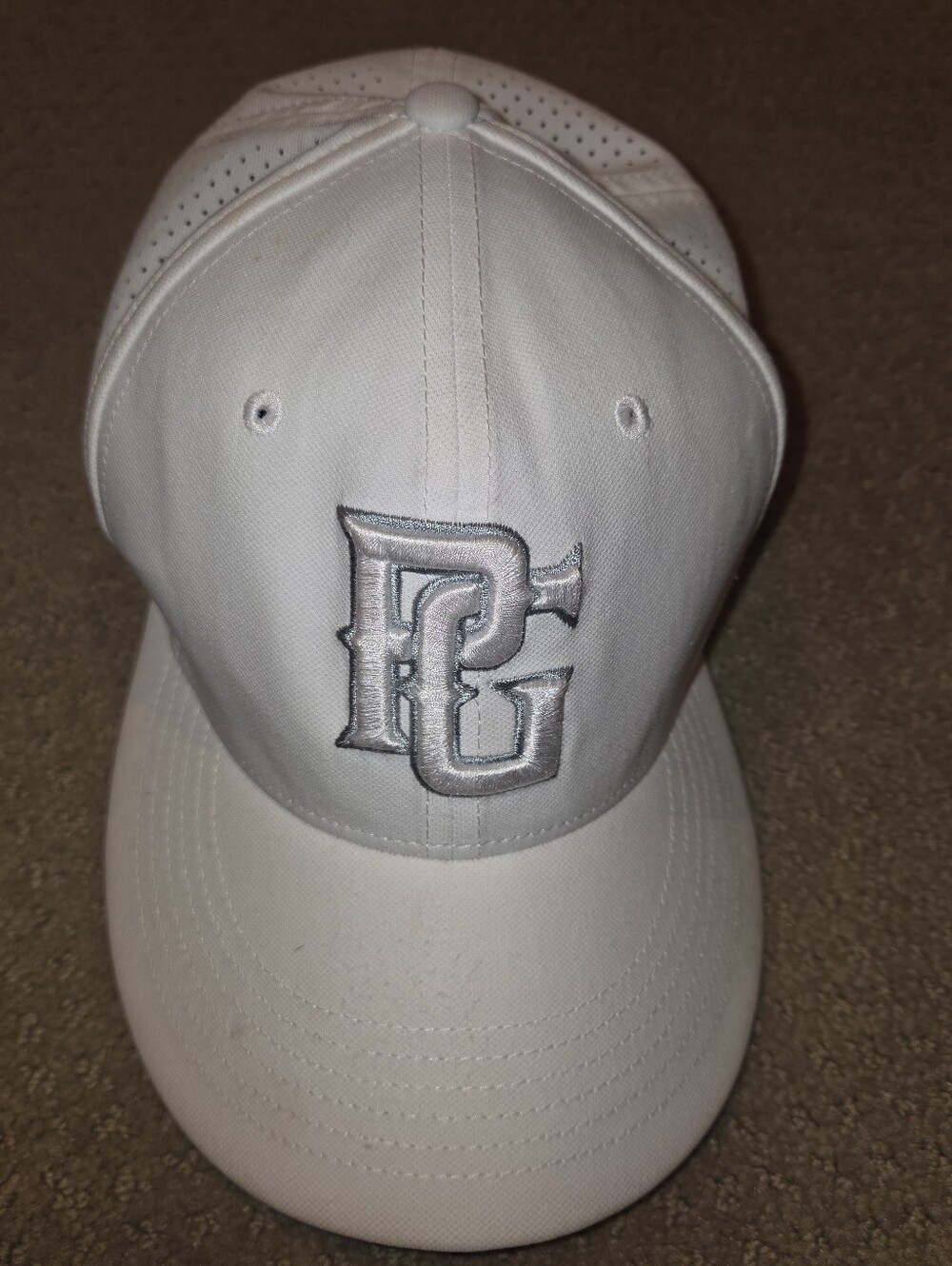 PERFECT GAME White Baseball Cap - size small